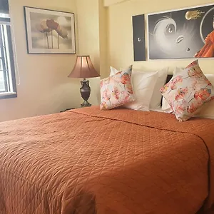 California Garden Square Apartment